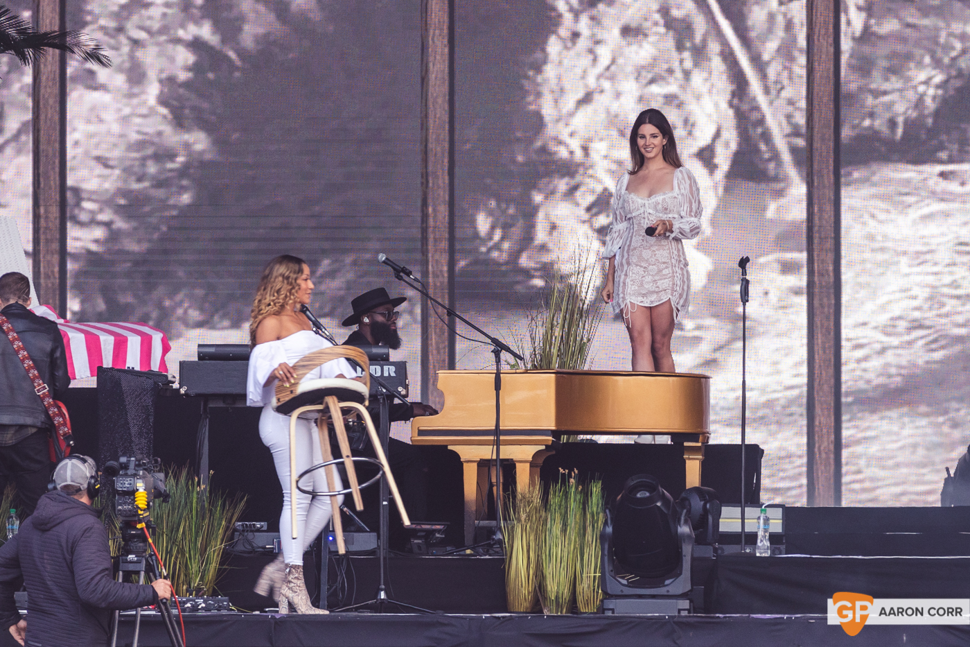 Lana Del Rey at Malahide Castle by Aaron Corr (22-Jun-19)-5909