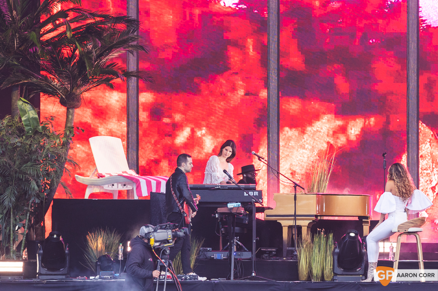 Lana Del Rey at Malahide Castle by Aaron Corr (22-Jun-19)-5913