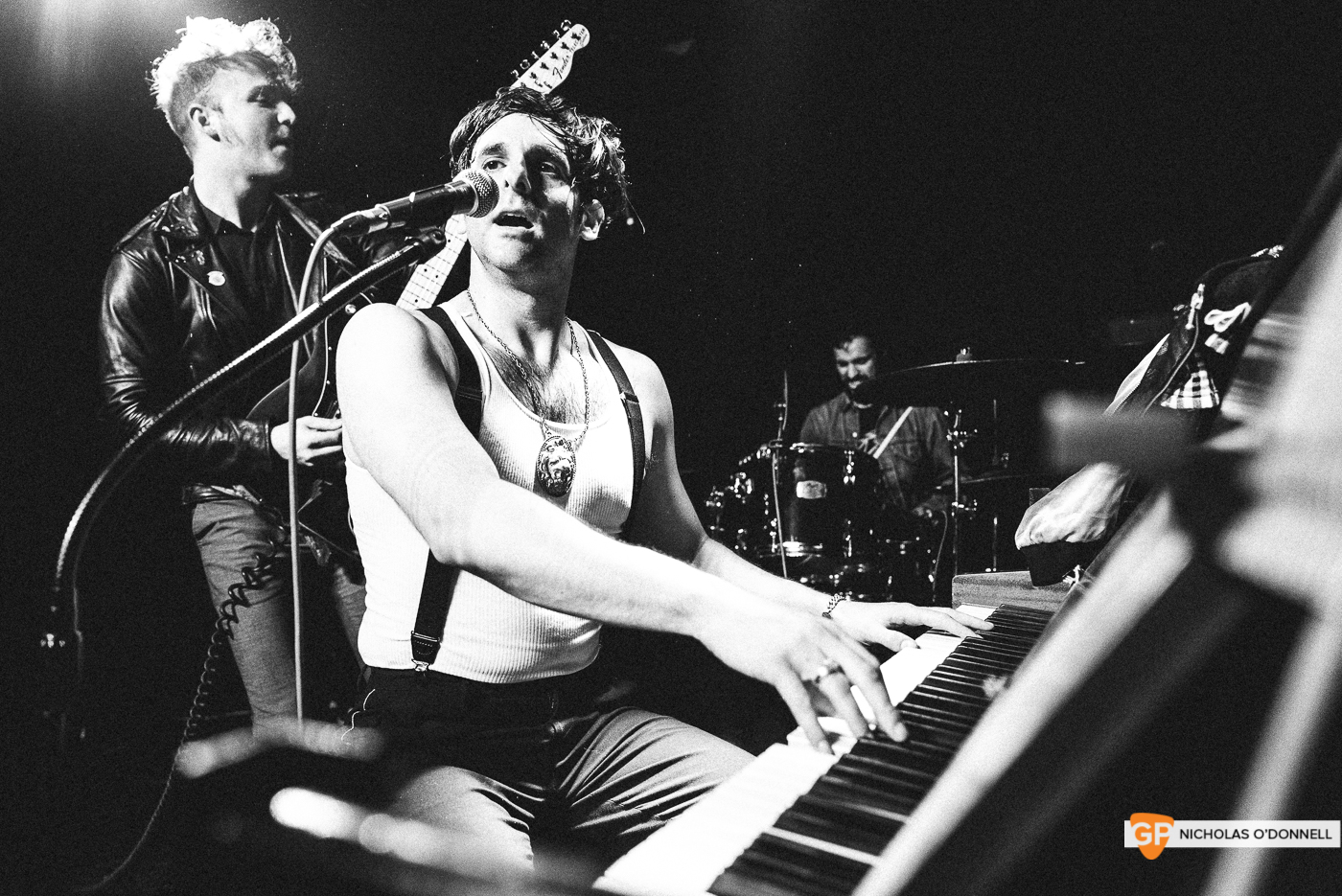 Low Cut Connie performing in The Grand Social. Photography by Nicholas O’Donnell. (18 of 27)
