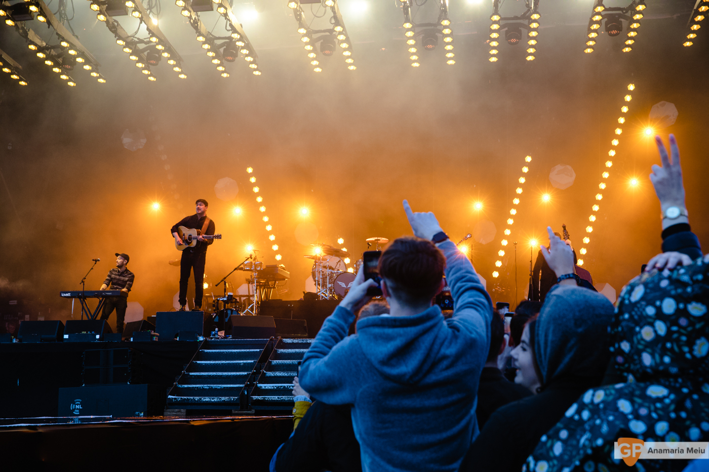 Mumford and Sons at Malahide Castle by Anamaria Meiu