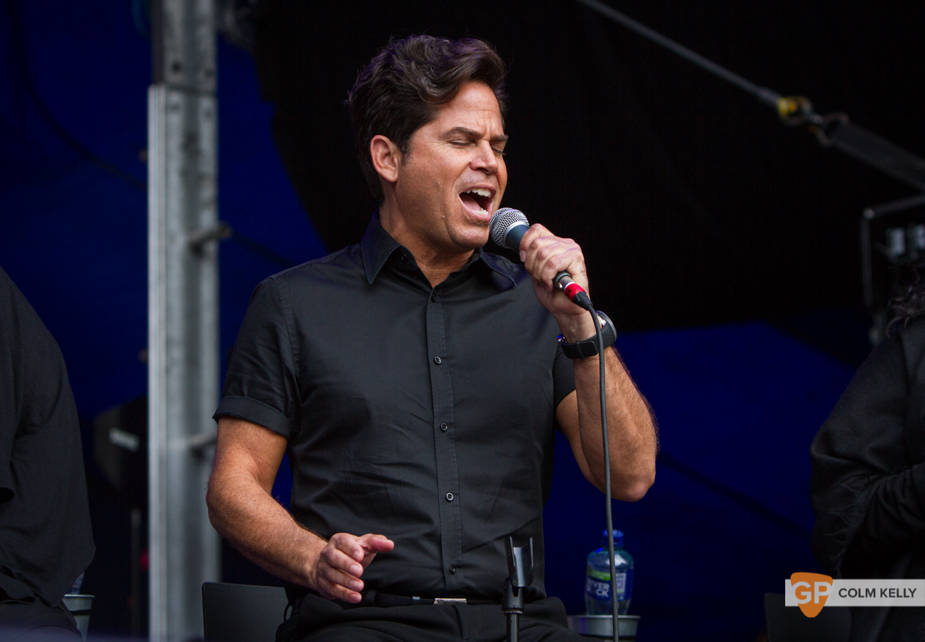 Burt Bacharach at Iveagh Gardens by Colm Kelly-49