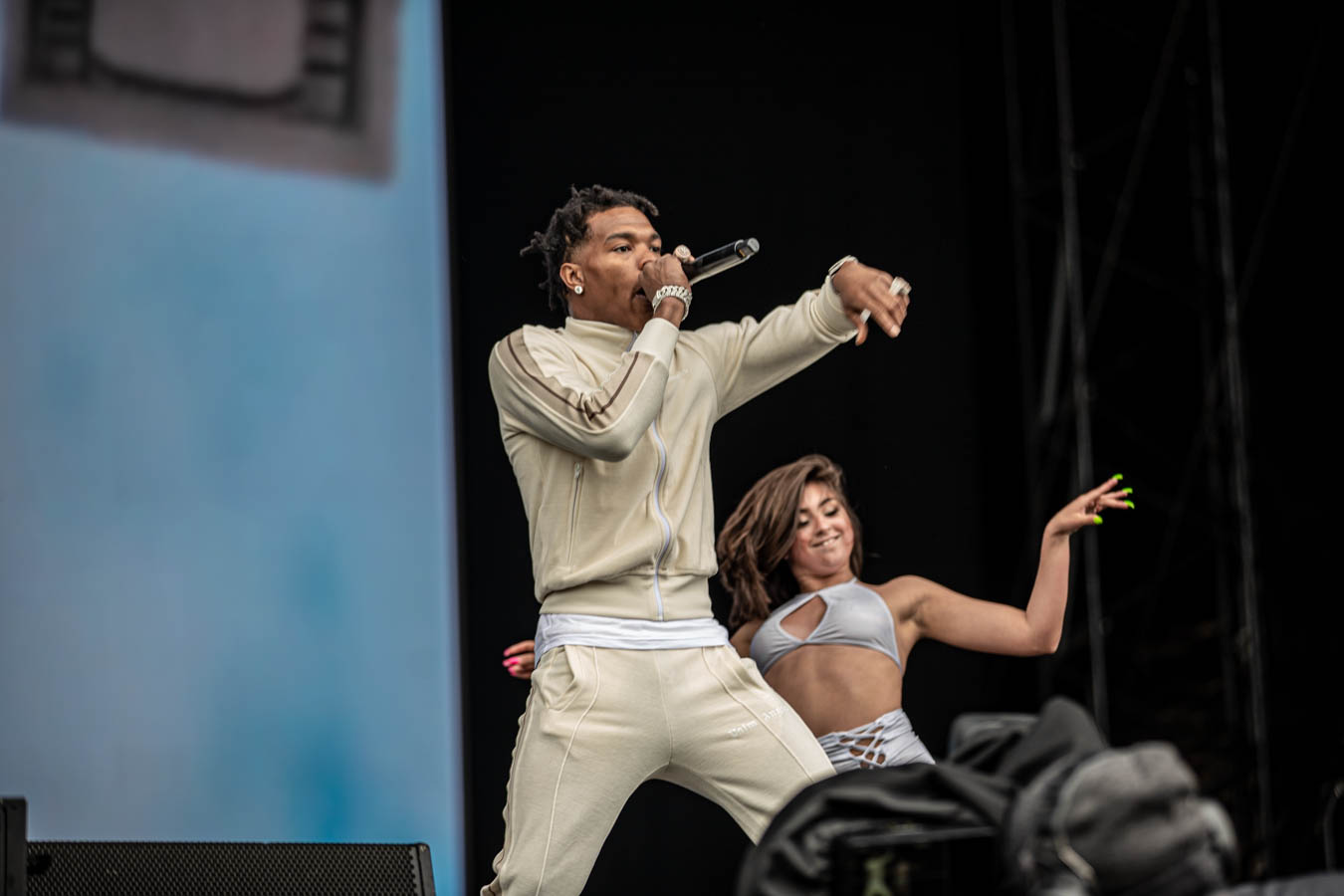 Longitude2019