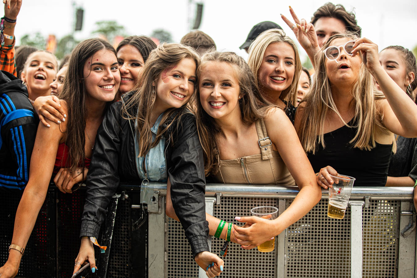 Longitude2019