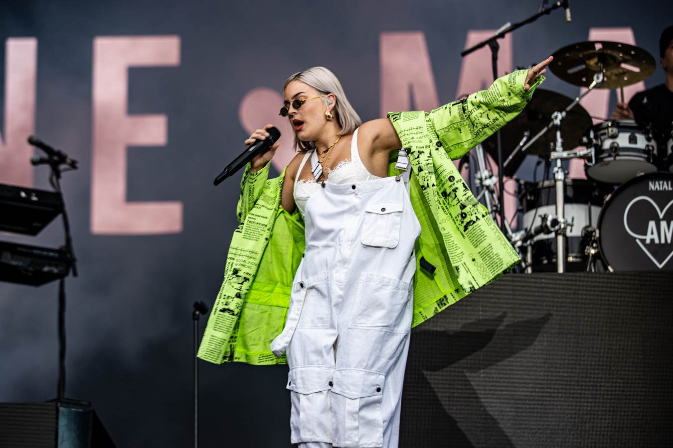 Longitude2019
