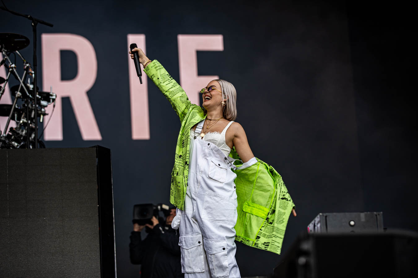 Longitude2019