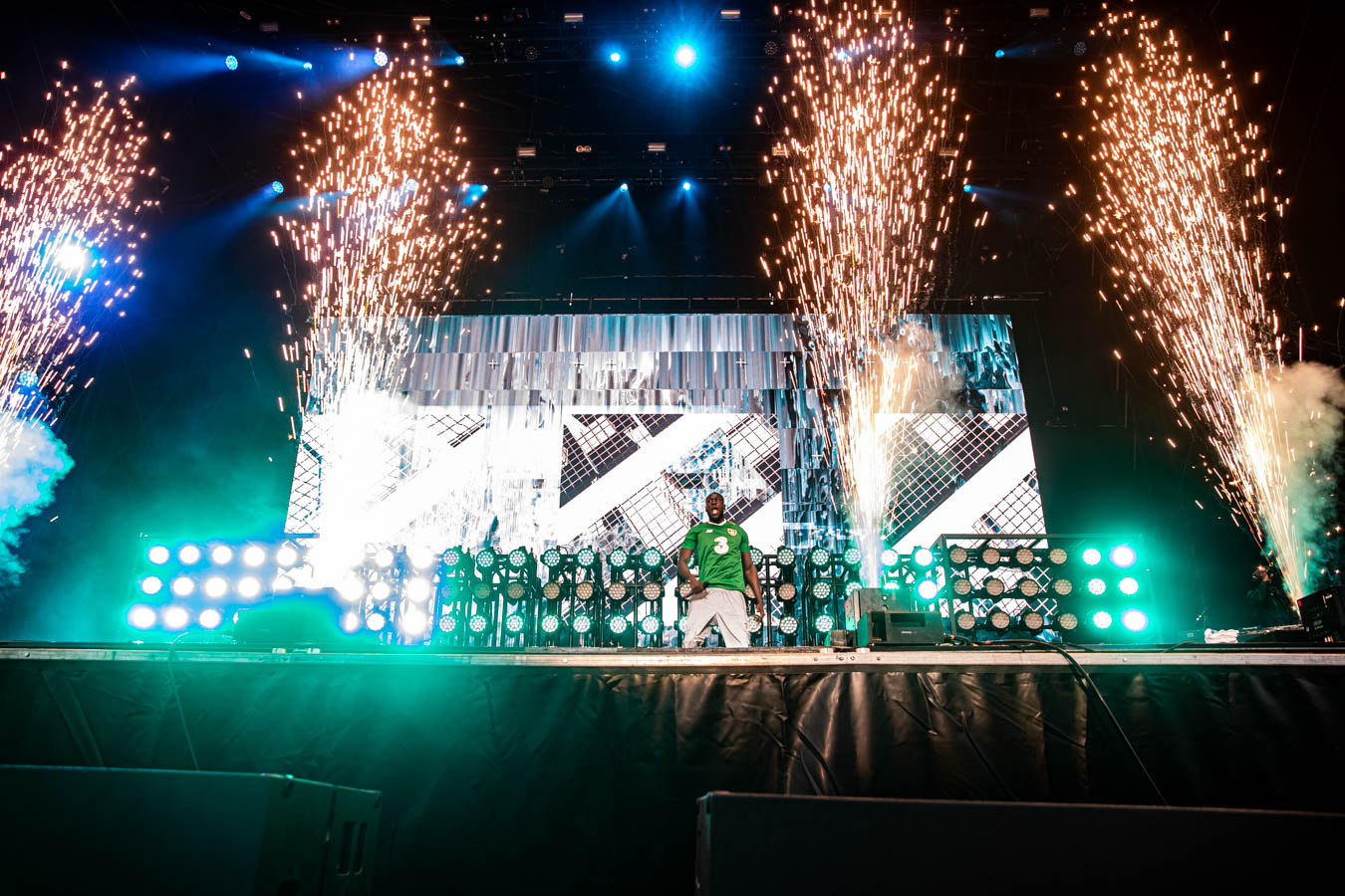 Longitude2019