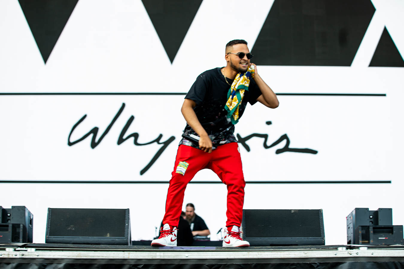 Longitude2019