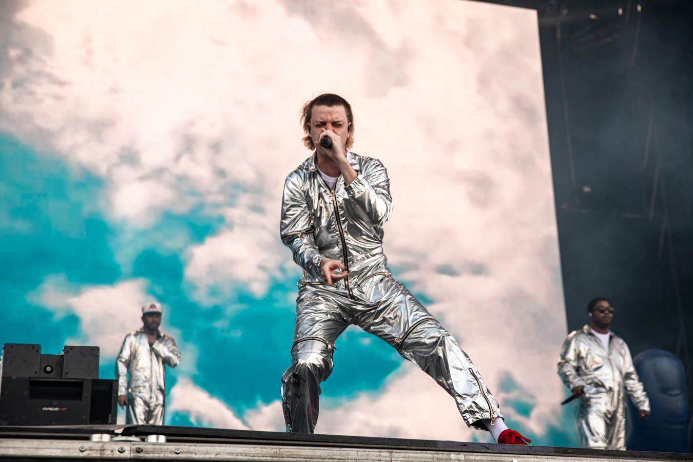 Longitude2019