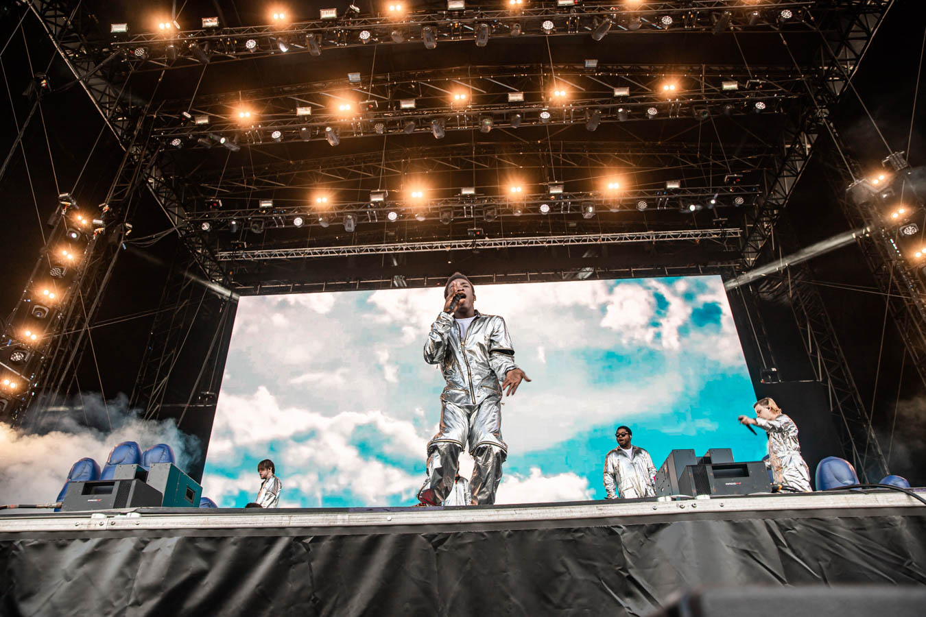 Longitude2019