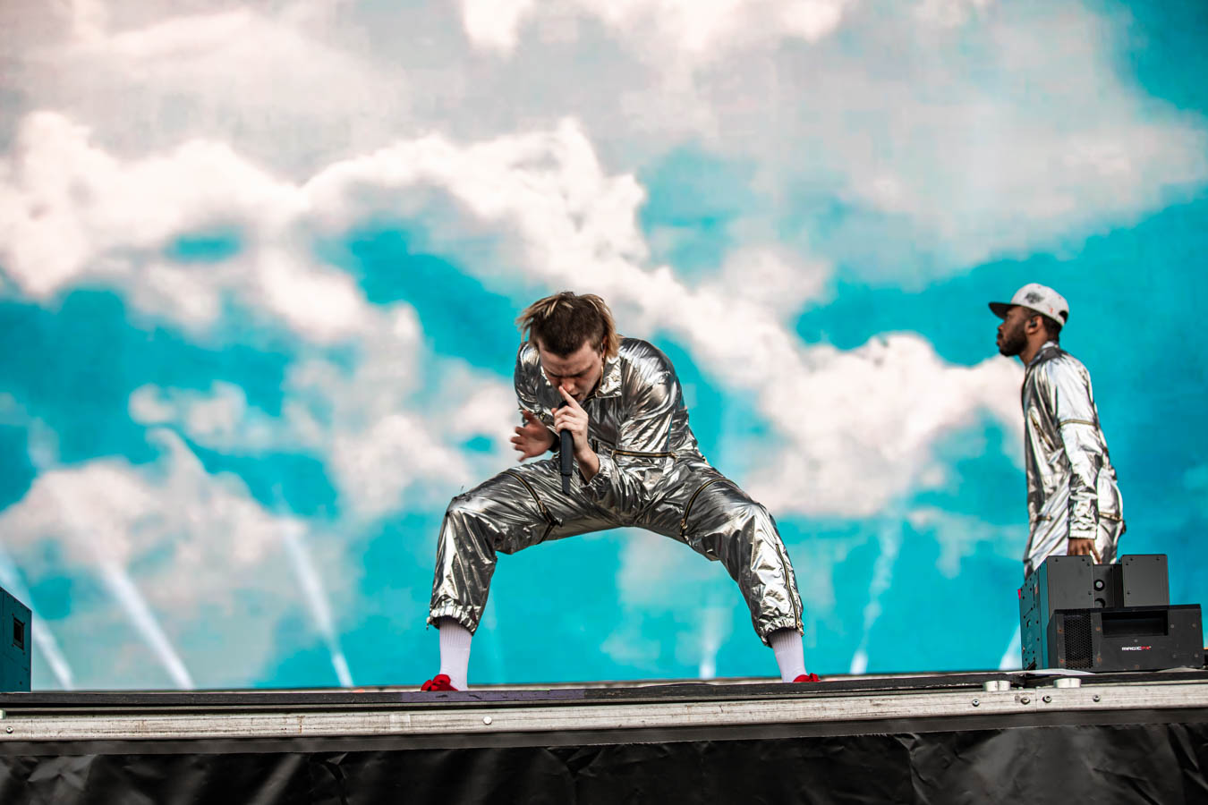 Longitude2019