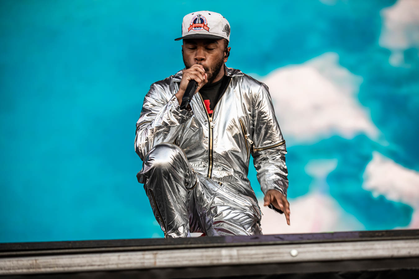 Longitude2019