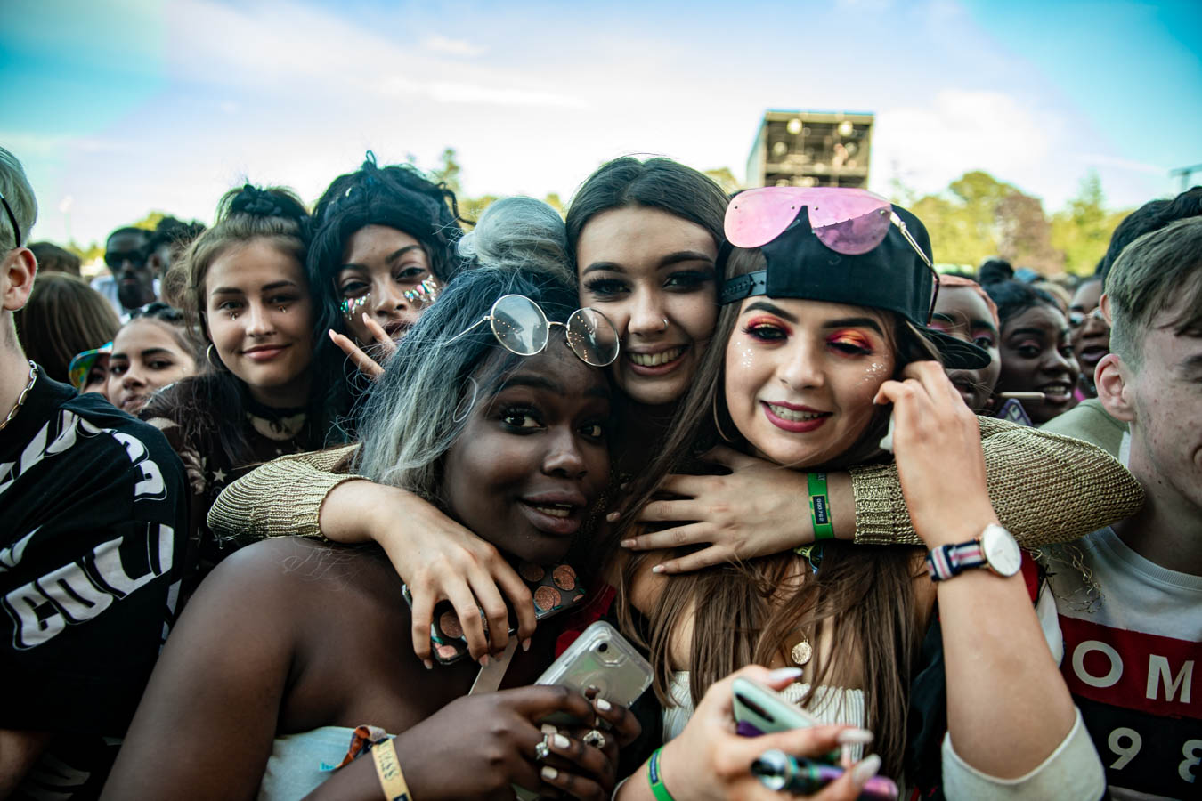 Longitude2019