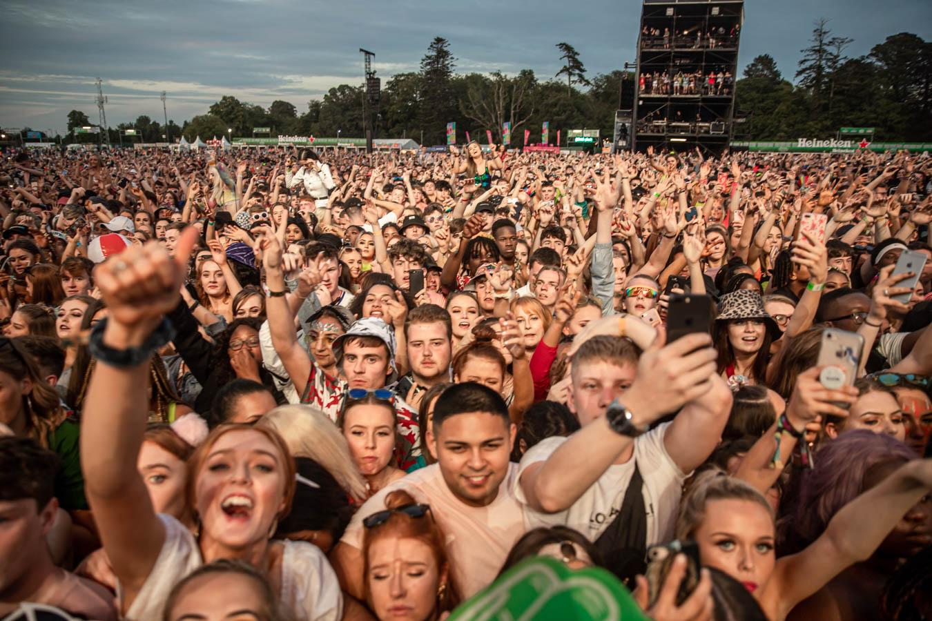 Longitude2019