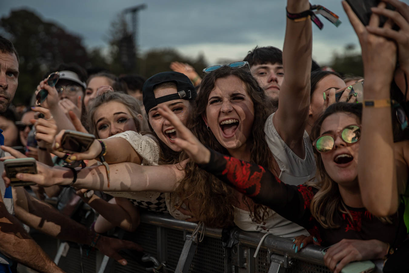 Longitude2019