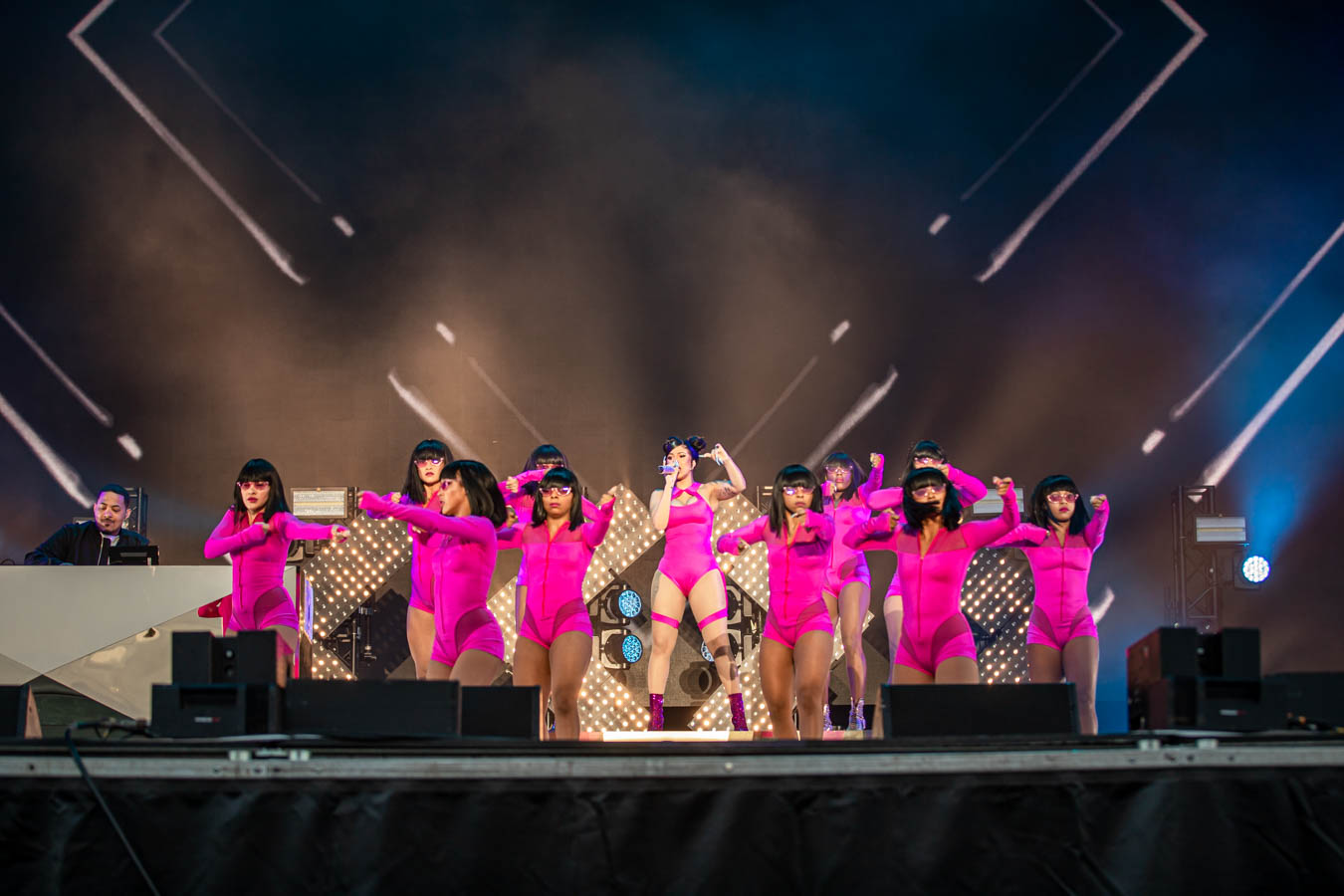 Longitude2019