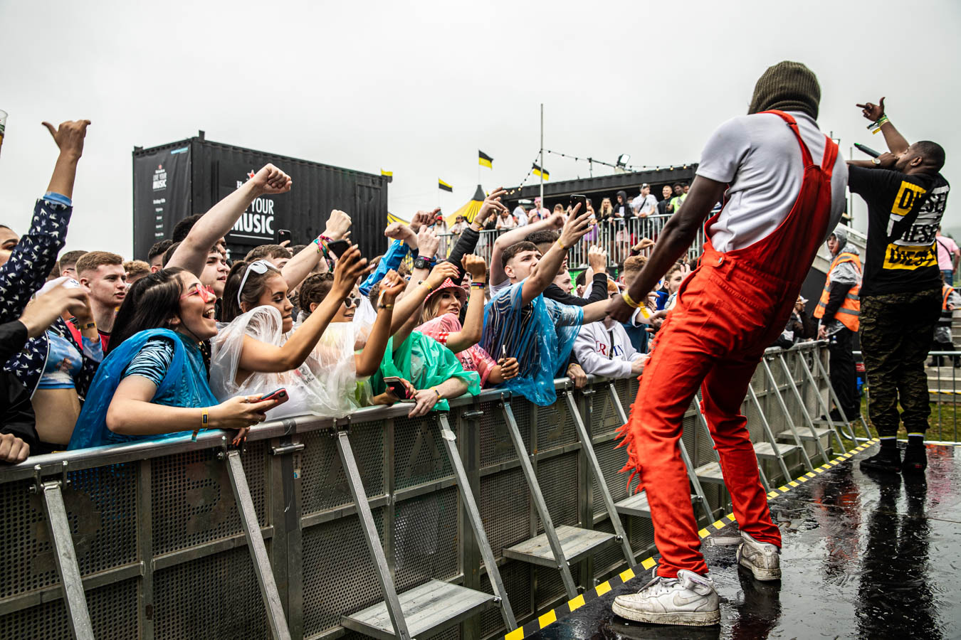 Longitude2019