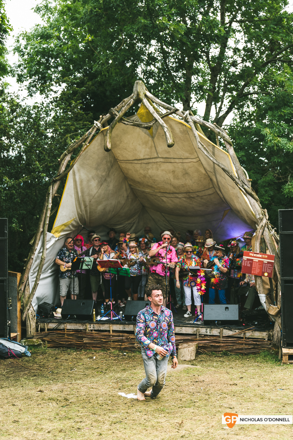 The Walkeleles perforing on The Wishbone stage. Photos by Nicholas O’Donnell.