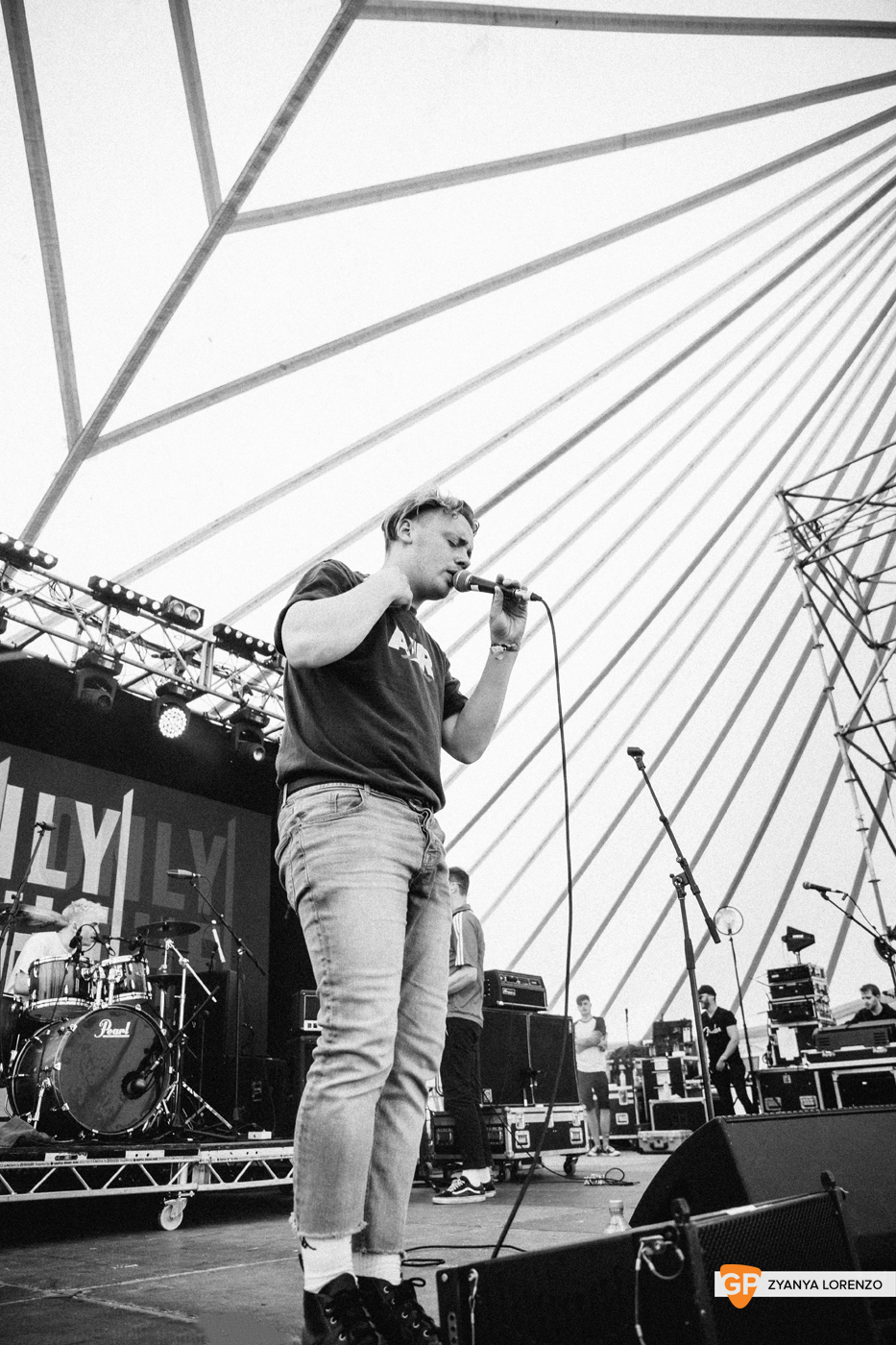 Only The Poets live at Independence, Cork. Photographed by Zyanya Lorenzo.