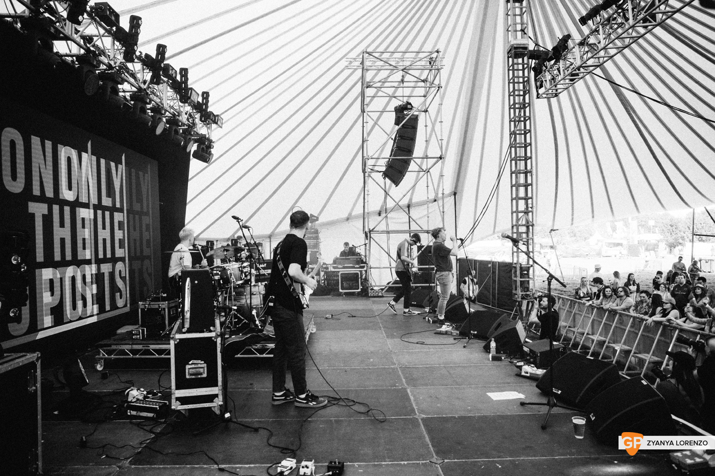 Only The Poets live at Independence, Cork. Photographed by Zyanya Lorenzo.