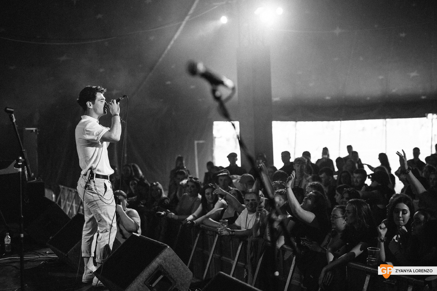 Ryan Mack live at Independence, Cork. Photographed by Zyanya Lorenzo.