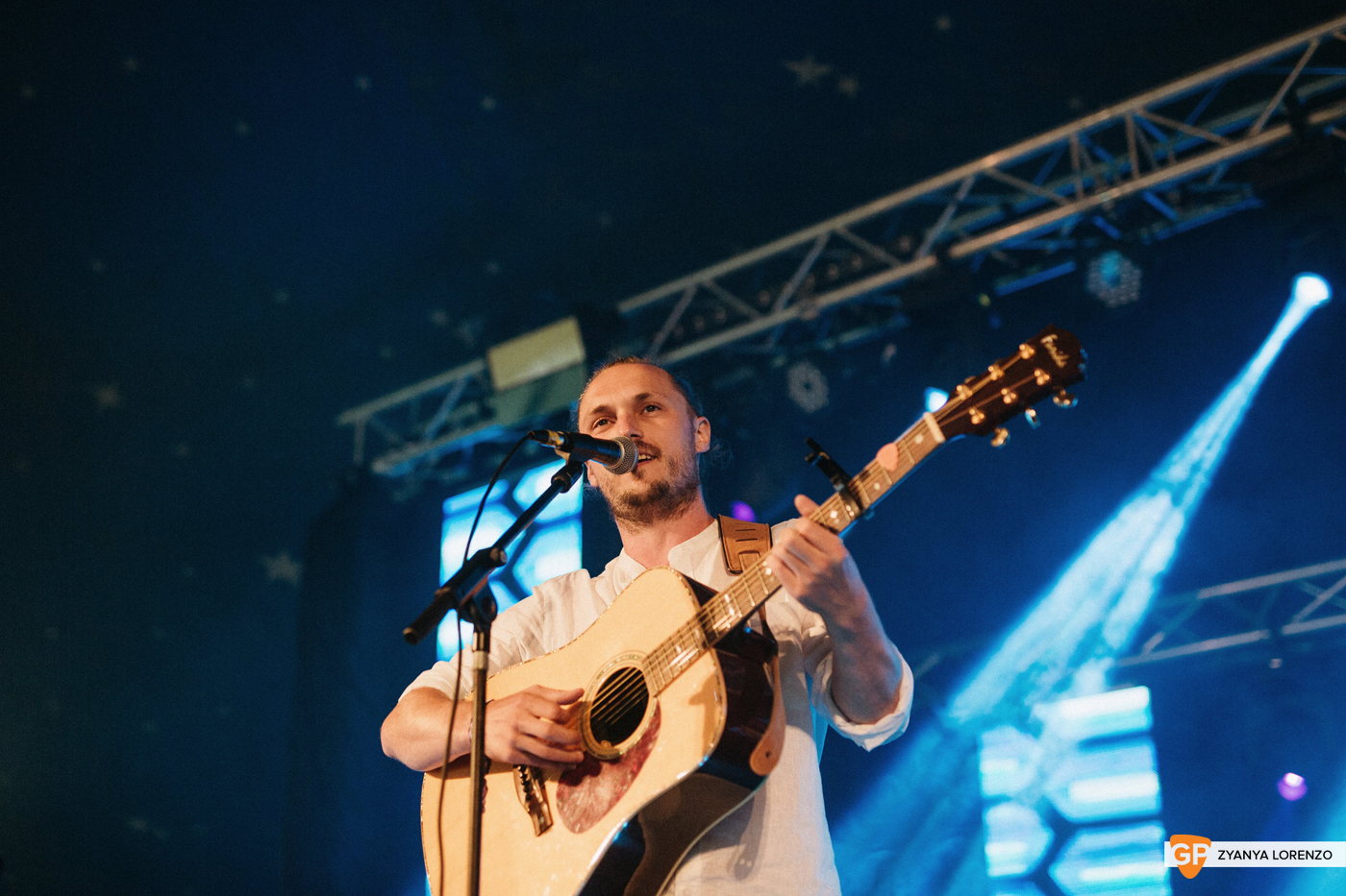 Tiz McNamara live at Independence, Cork. Photographed by Zyanya Lorenzo.