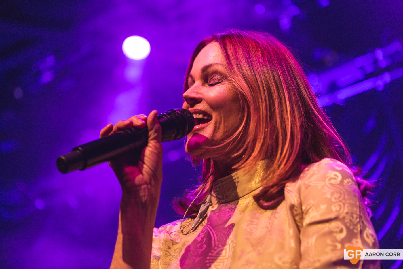Belinda Carlisle at Vicar Street on 08-Oct-19 by Aaron Corr-8892