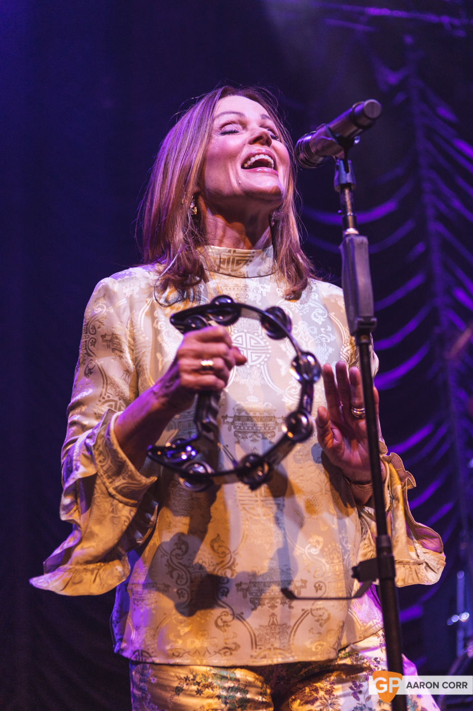 Belinda Carlisle at Vicar Street on 08-Oct-19 by Aaron Corr-8959