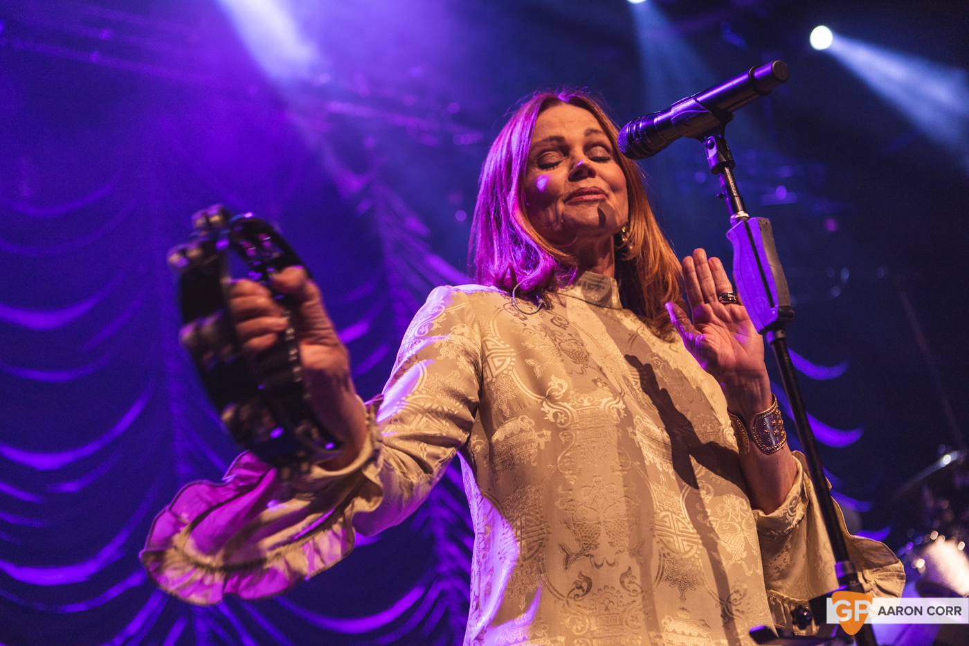 Belinda Carlisle at Vicar Street on 08-Oct-19 by Aaron Corr-8964
