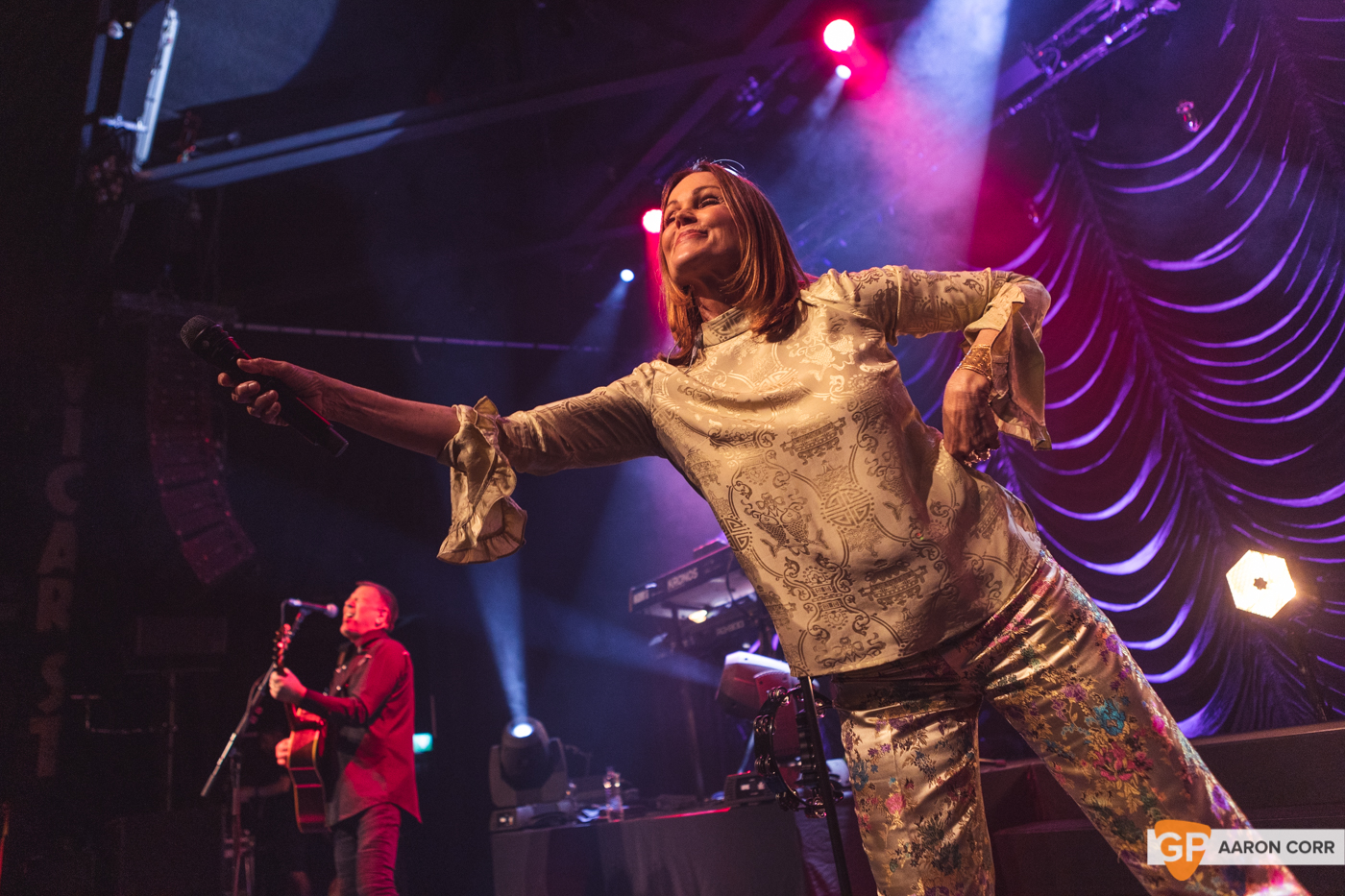 Belinda Carlisle at Vicar Street on 08-Oct-19 by Aaron Corr-8993