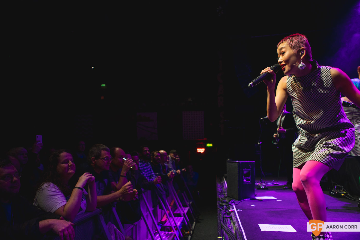 Emergency Tiara at Vicar Street on 08-Oct-19 by Aaron Corr-8720
