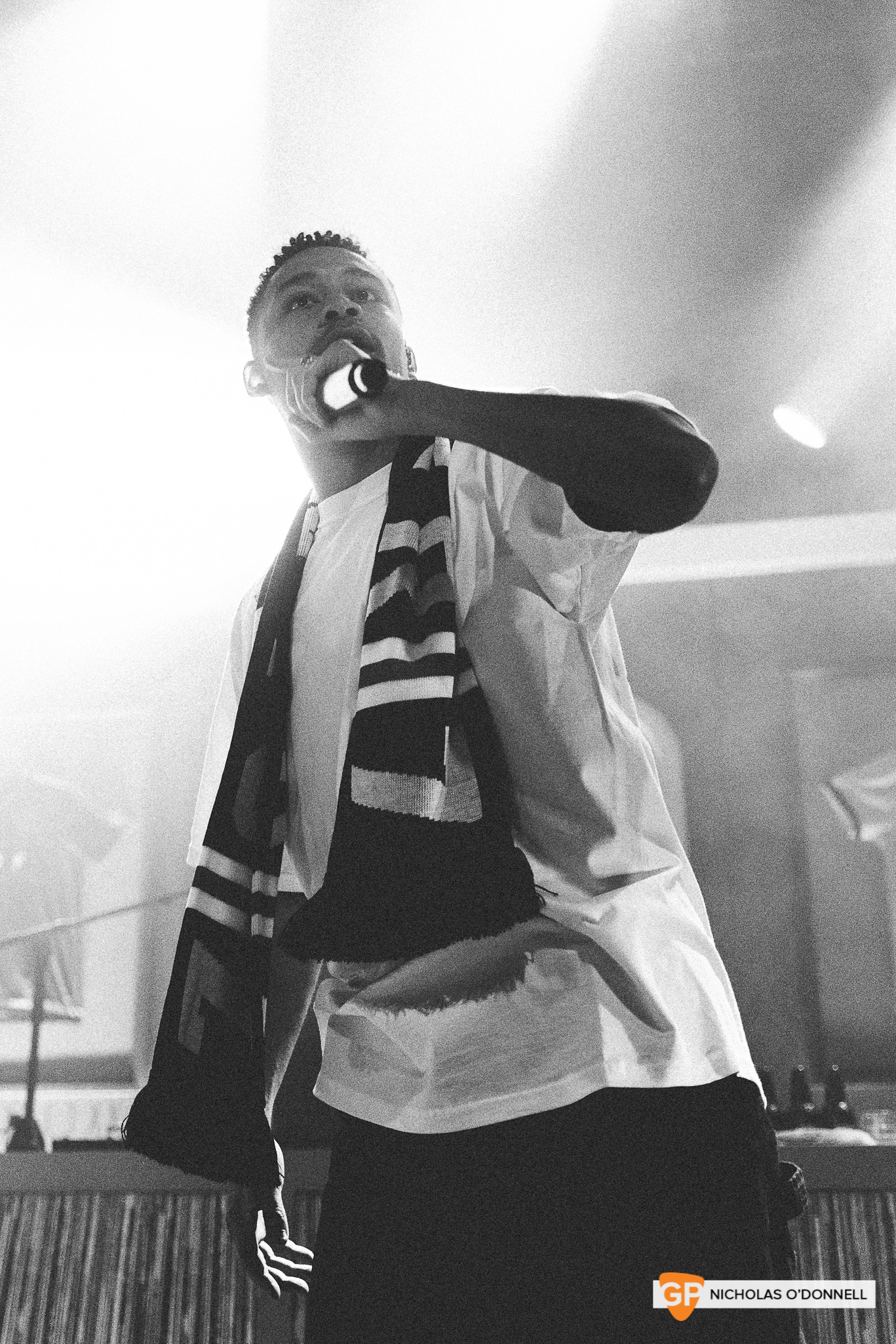 Lou;e Carner performing in Vicar Street. Photos by Nicholas O’Donnell