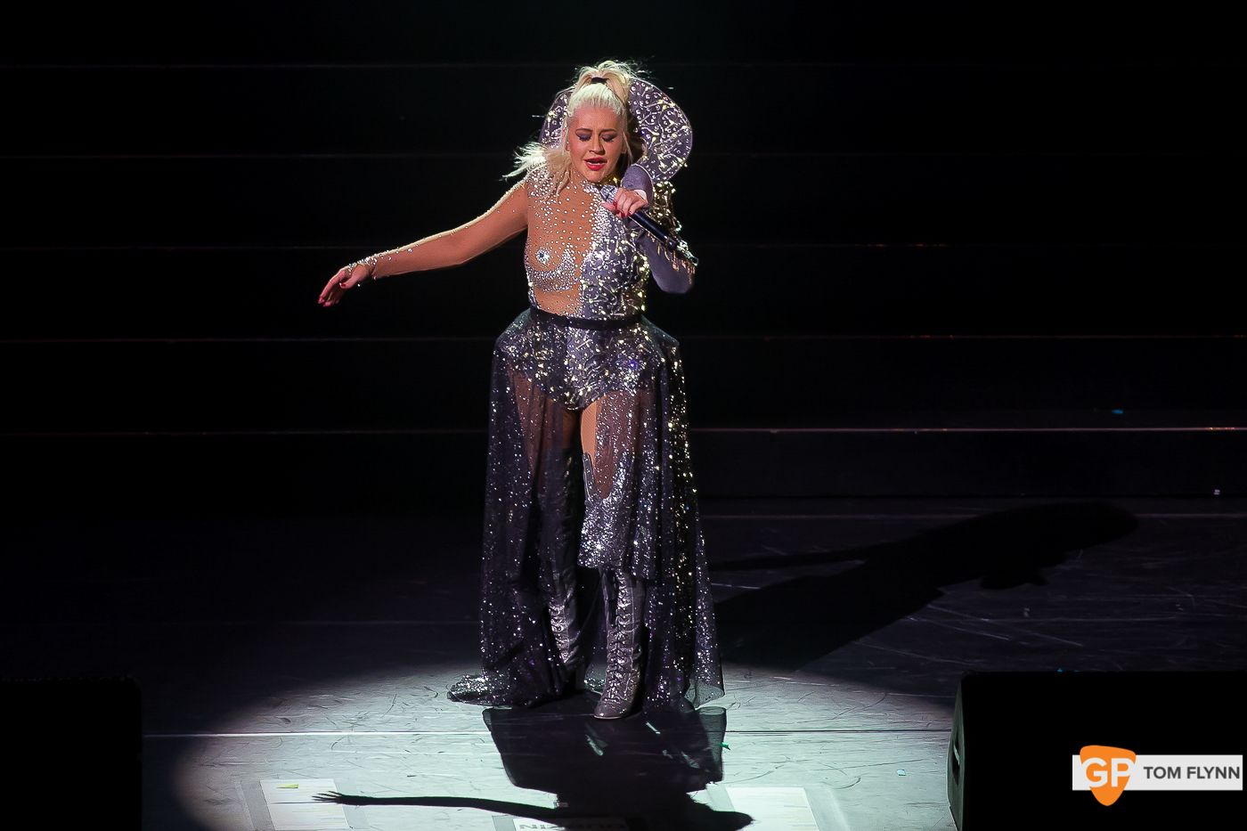 Christina Aguilera at 3Arena, Dublin by Tom Flynn (5:11:19) – 8
