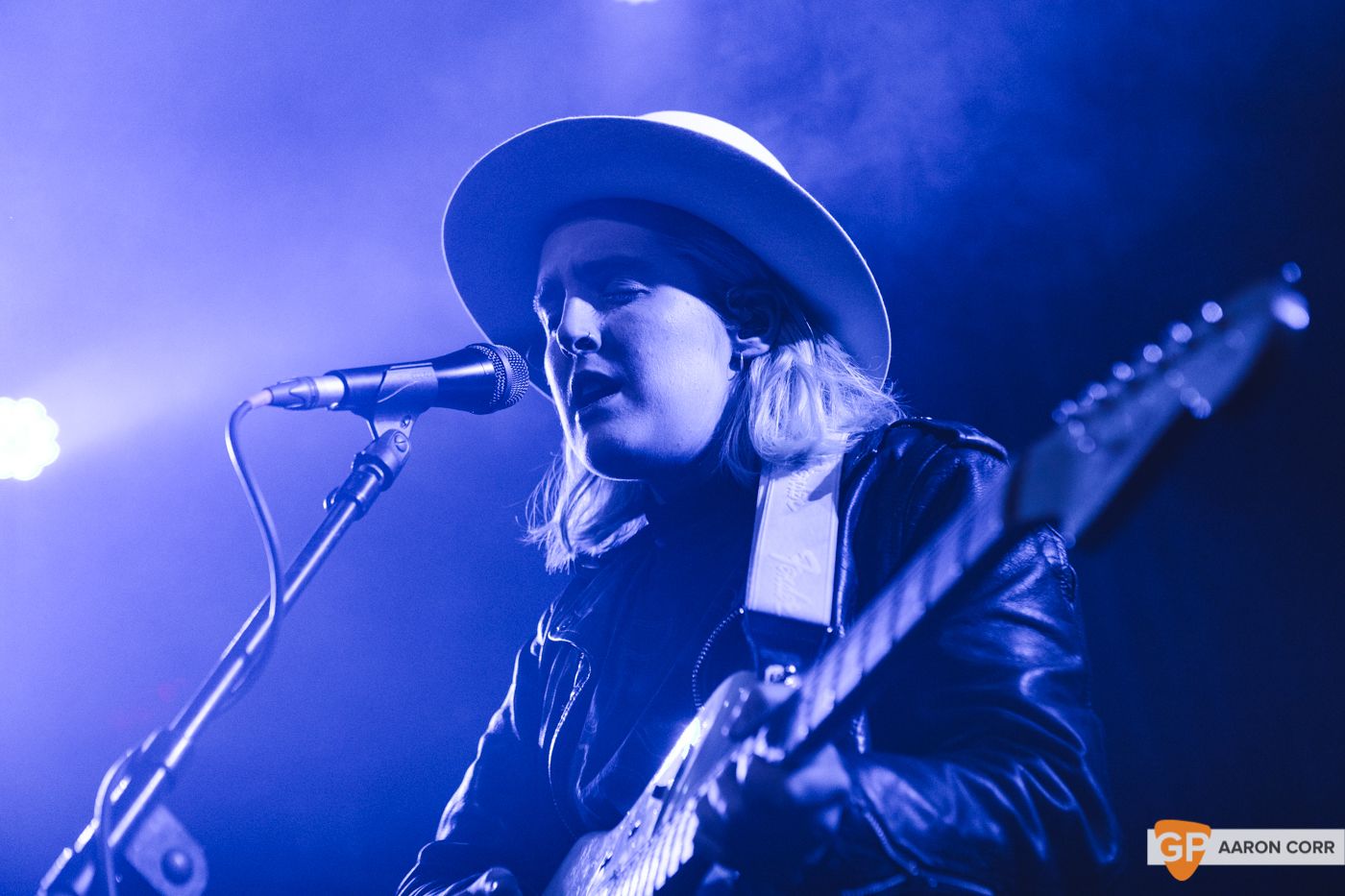 Shura at The Academy on 17-11-19 by Aaron Corr-0164