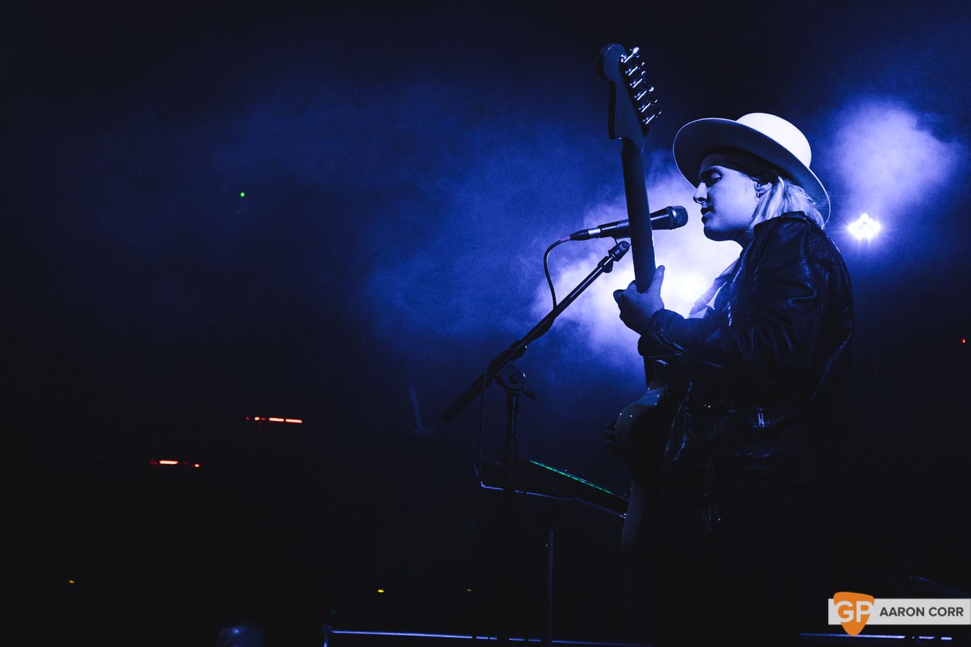 Shura at The Academy on 17-11-19 by Aaron Corr-0173
