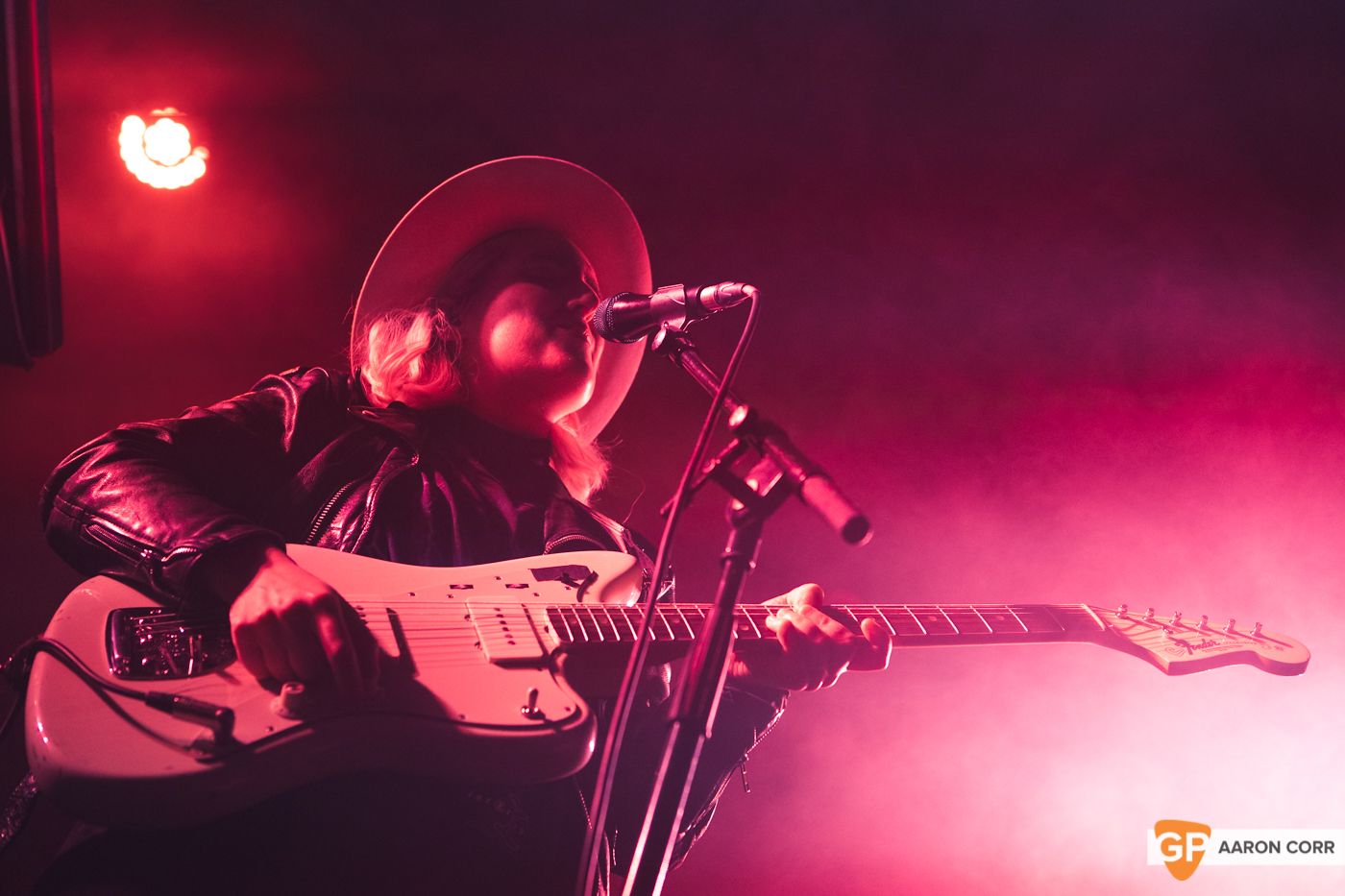Shura at The Academy on 17-11-19 by Aaron Corr-0236