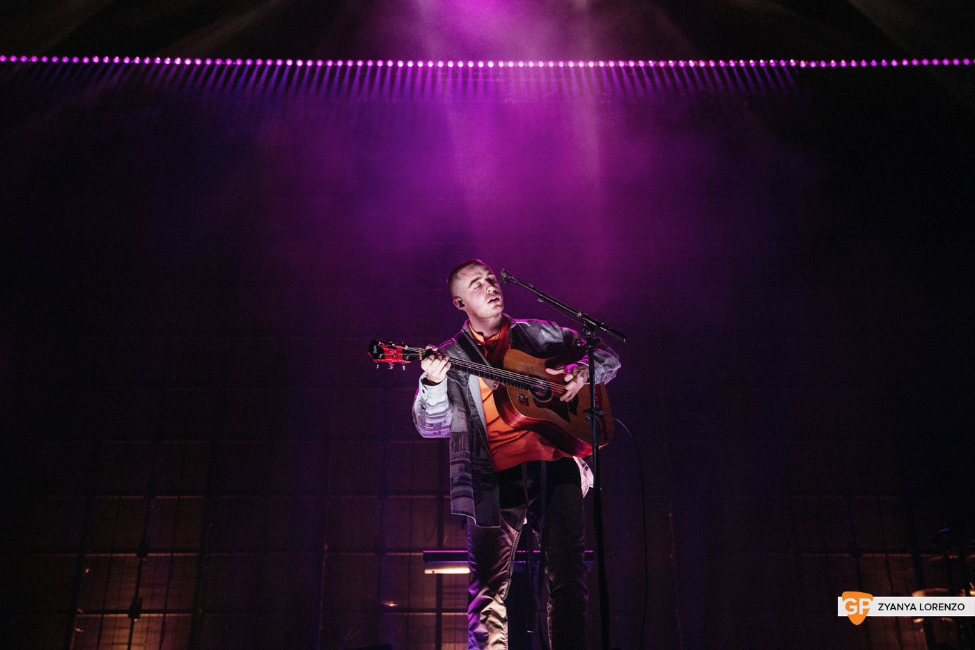 Dermot Kennedy live at the 3Arena, Dublin. Photographed by Zyanya Lorenzo.