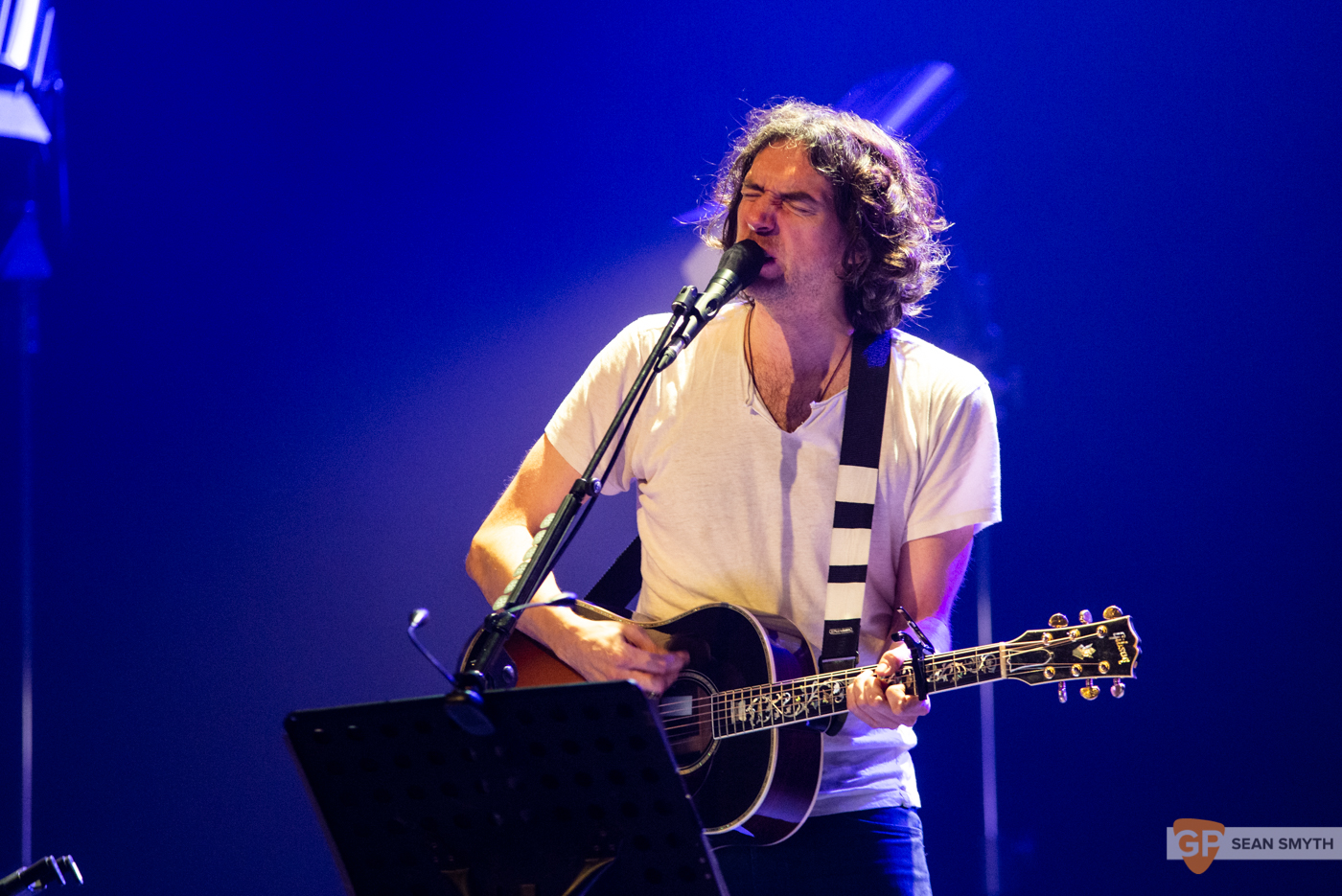 Snow Patrol at The Olympia Theatre, Dublin by Sean Smyth (15-1-20) (13 of 20)