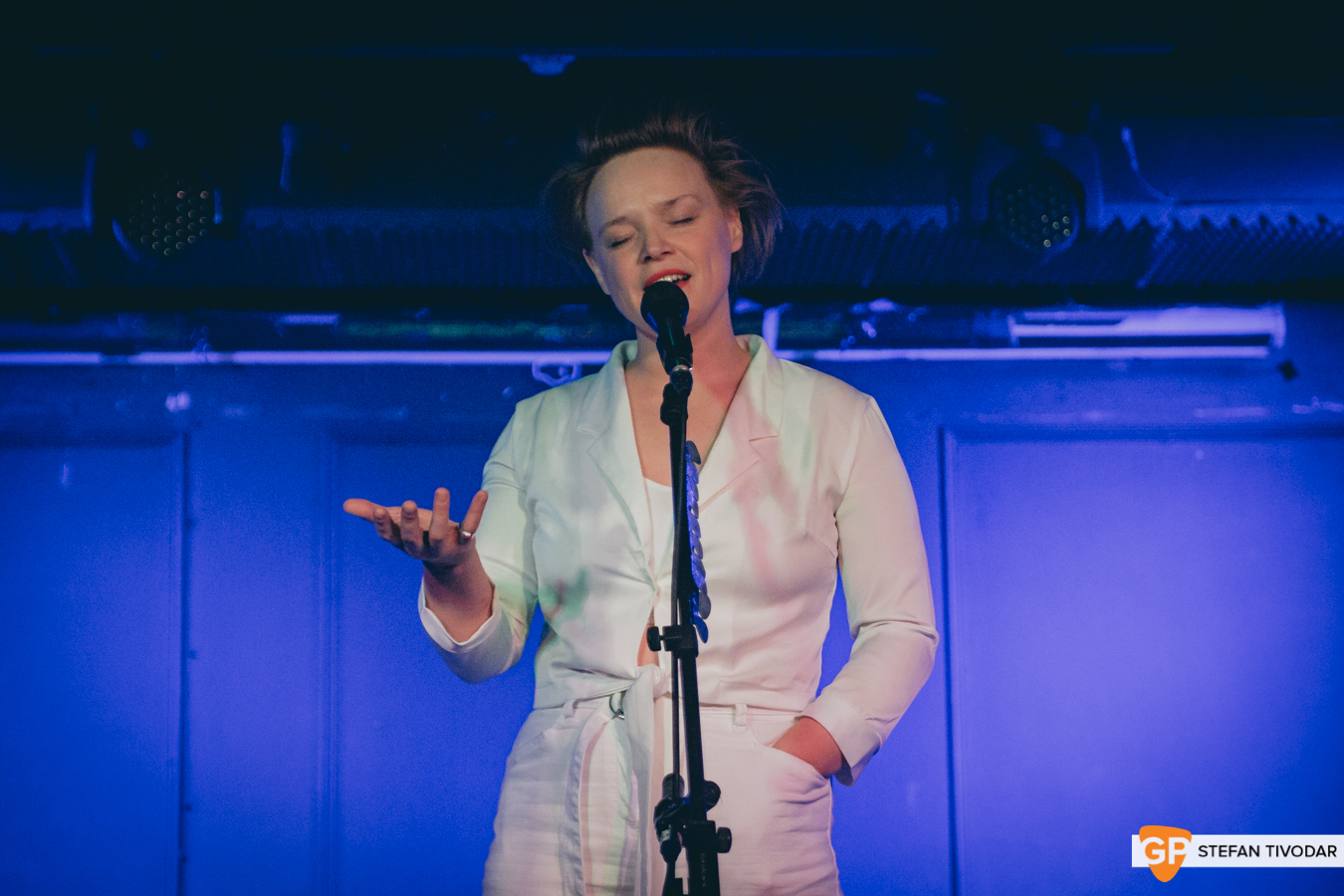 Wallis Bird Women’s Christmas in aid of DDRC Day 1 Workmans Dublin Tivodar 4