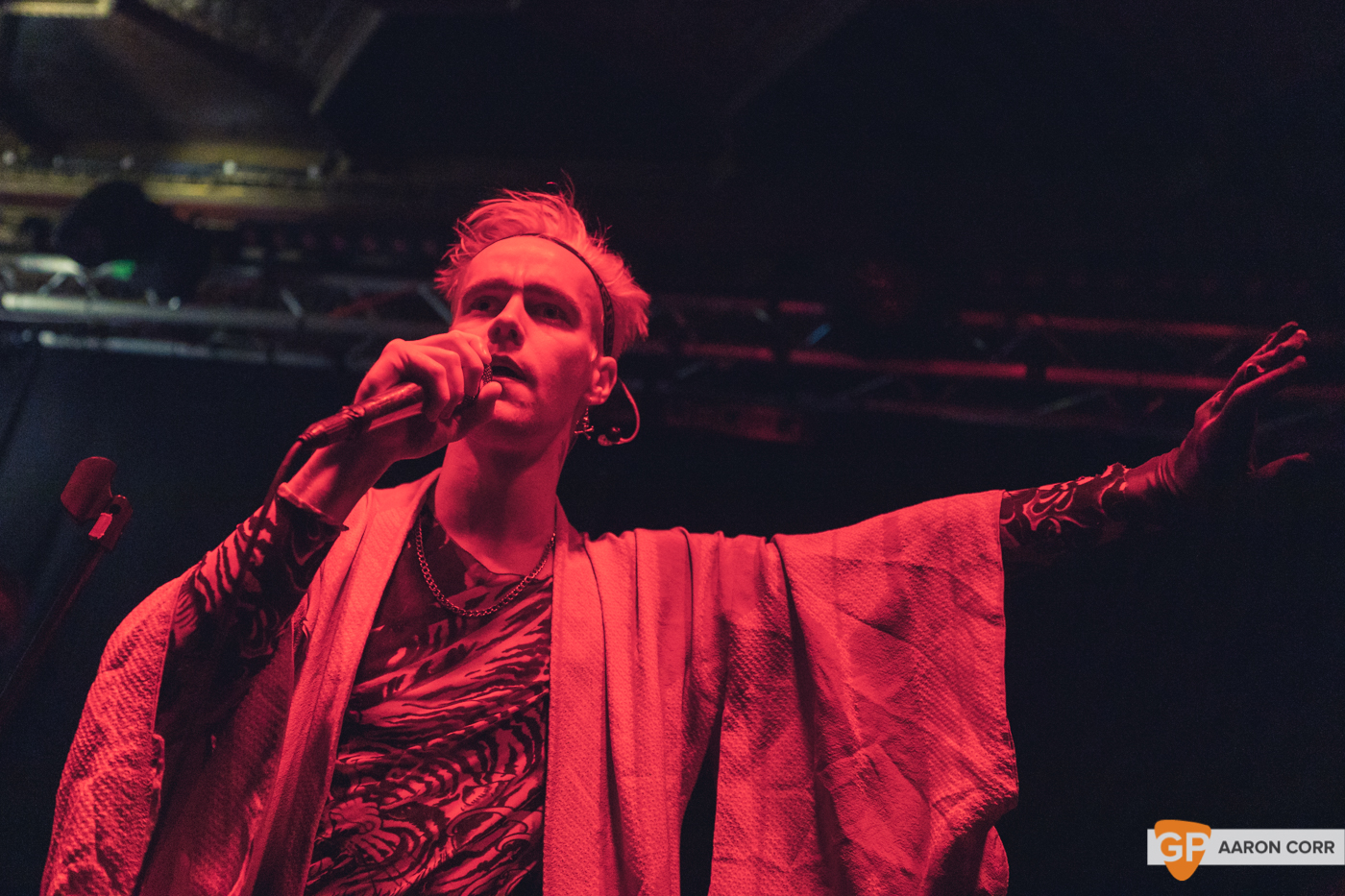 HMLTD live at The Sound House, Dublin on 17-Feb-20 by Aaron Corr-2118