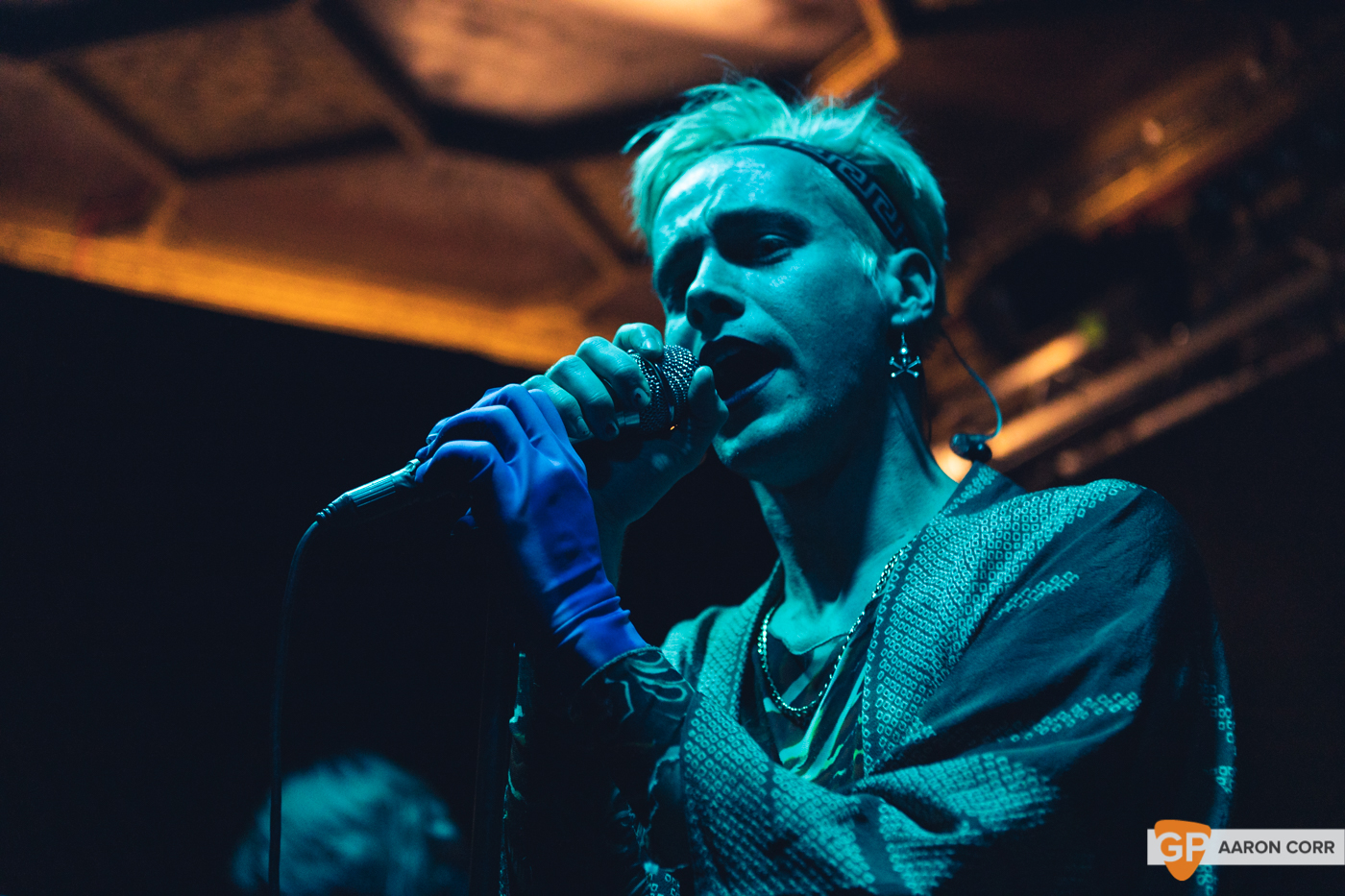 HMLTD live at The Sound House, Dublin on 17-Feb-20 by Aaron Corr-2252
