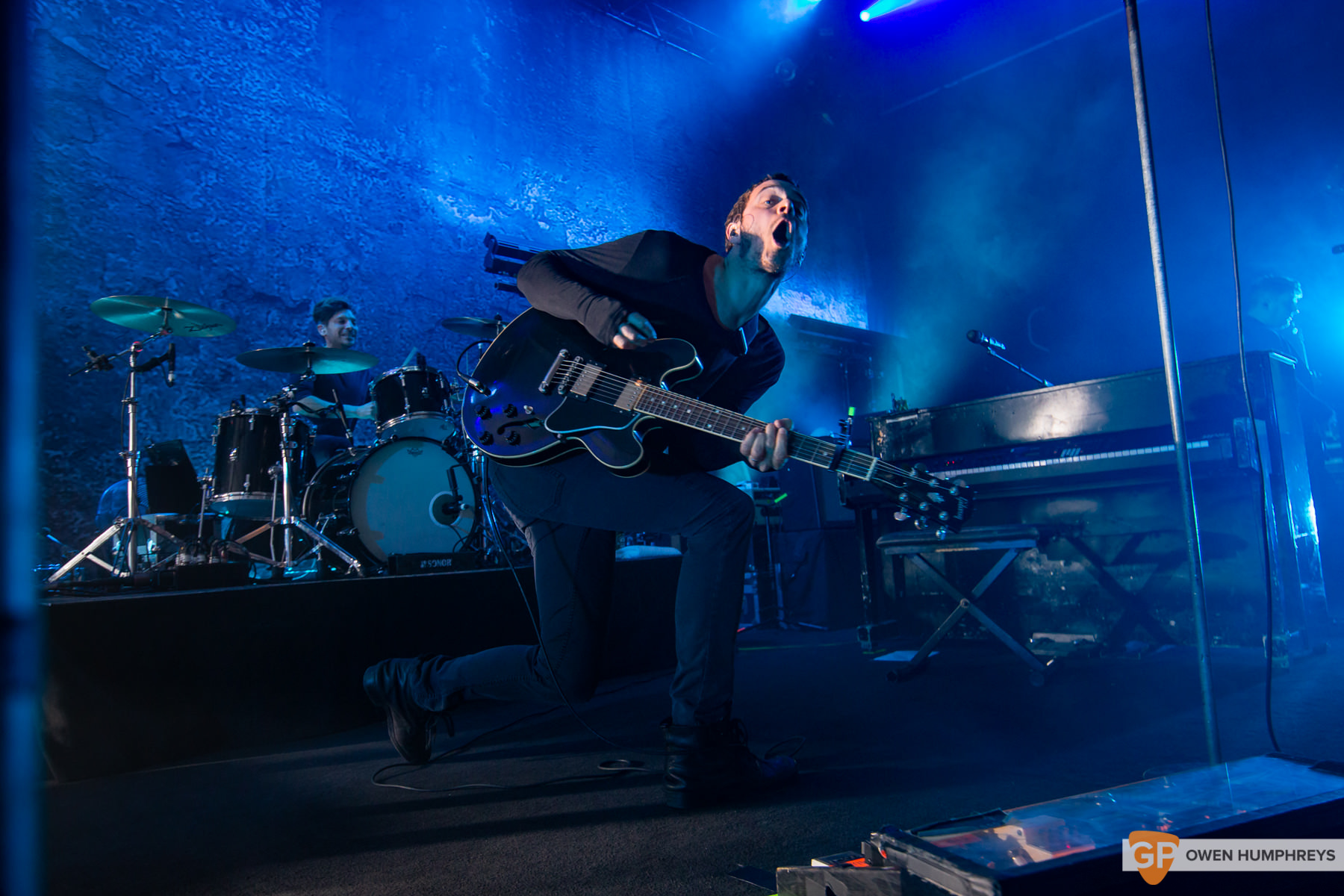 Editors at Vicar Street. Photo by Owen Humphreys. www.owen.ie