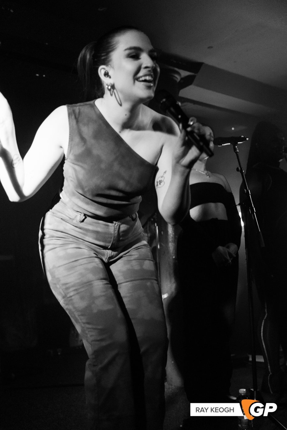 Mae Muller – Photo by Ray Keogh