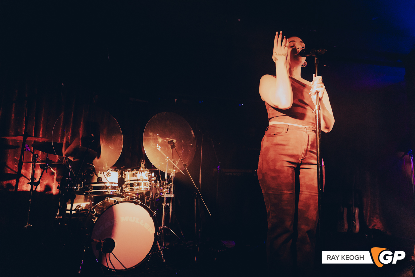 Mae Muller – Photo by Ray Keogh