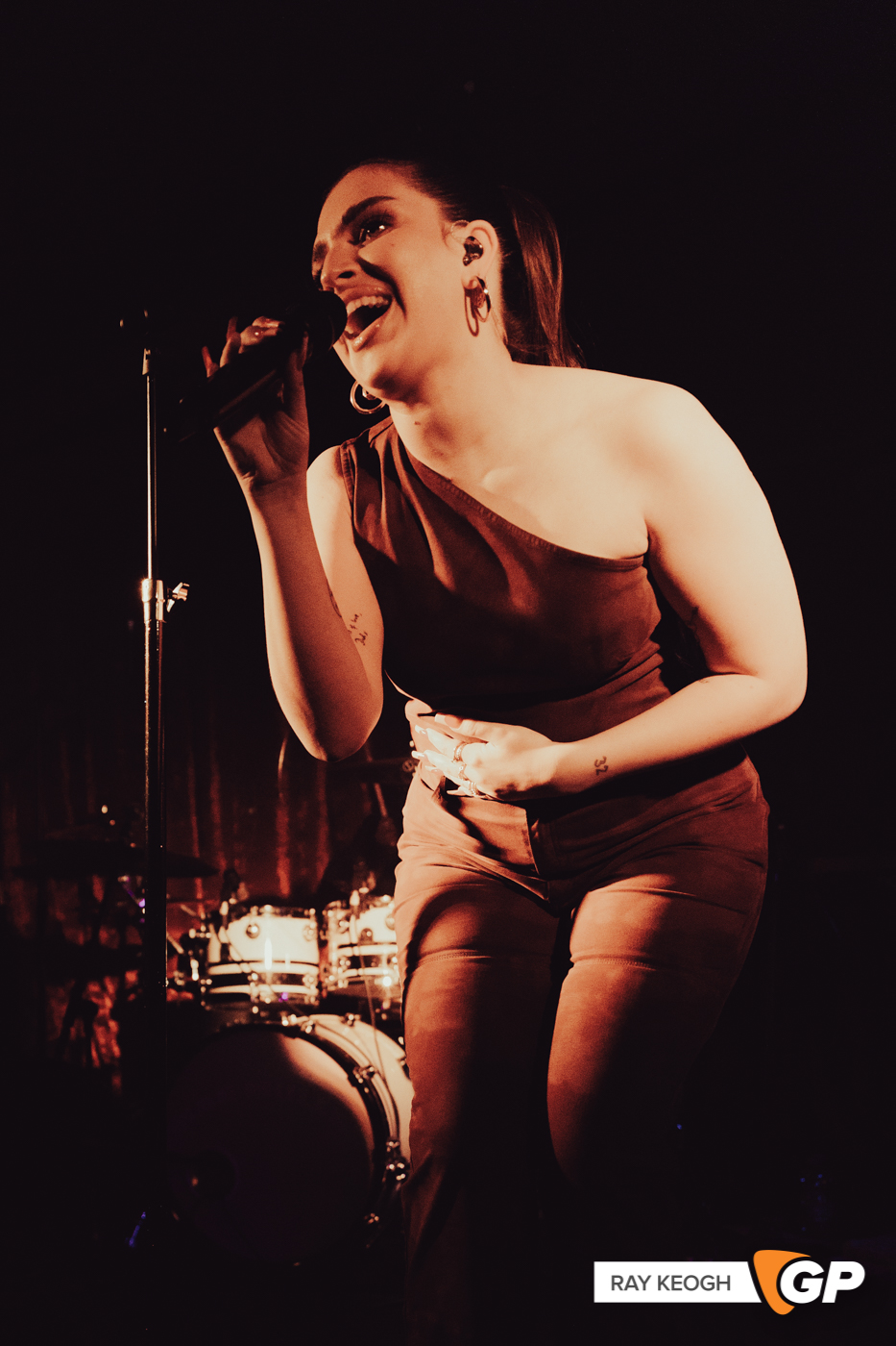Mae Muller – Photo by Ray Keogh