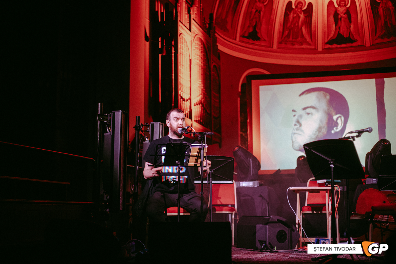 Stephen James Smith Pepper Cannister Church 8 April 2022 Tivodar-3539