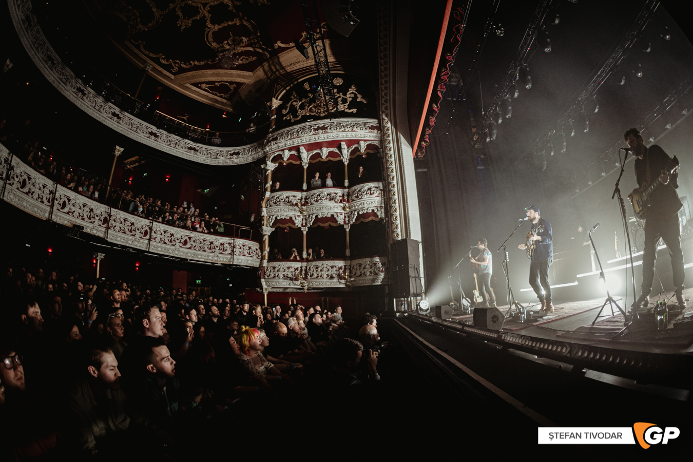 Bear’s Den Olympia Theatre 21 May 2022 Stefan Tivodar-8579