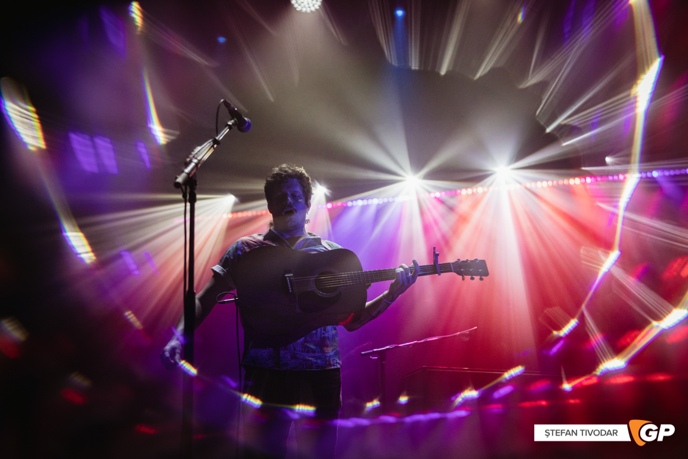 Bear’s Den Olympia Theatre 21 May 2022 Stefan Tivodar-8686