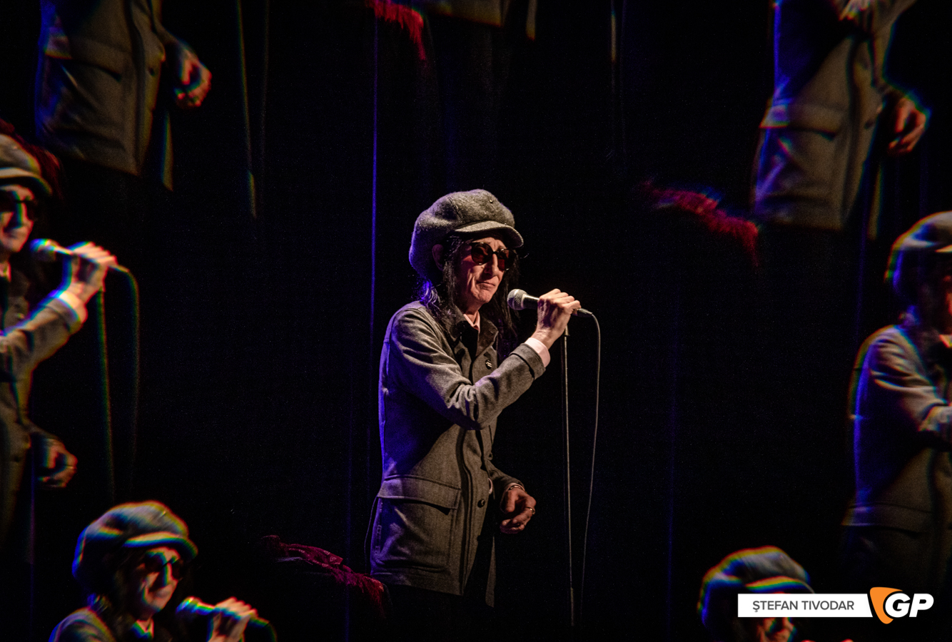 John Cooper Clarke Olympia Theatre 9 May 2022 Tivodar-9818