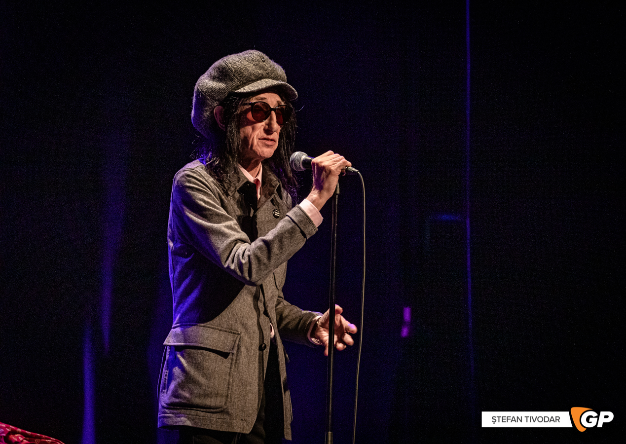 John Cooper Clarke Olympia Theatre 9 May 2022 Tivodar-9849