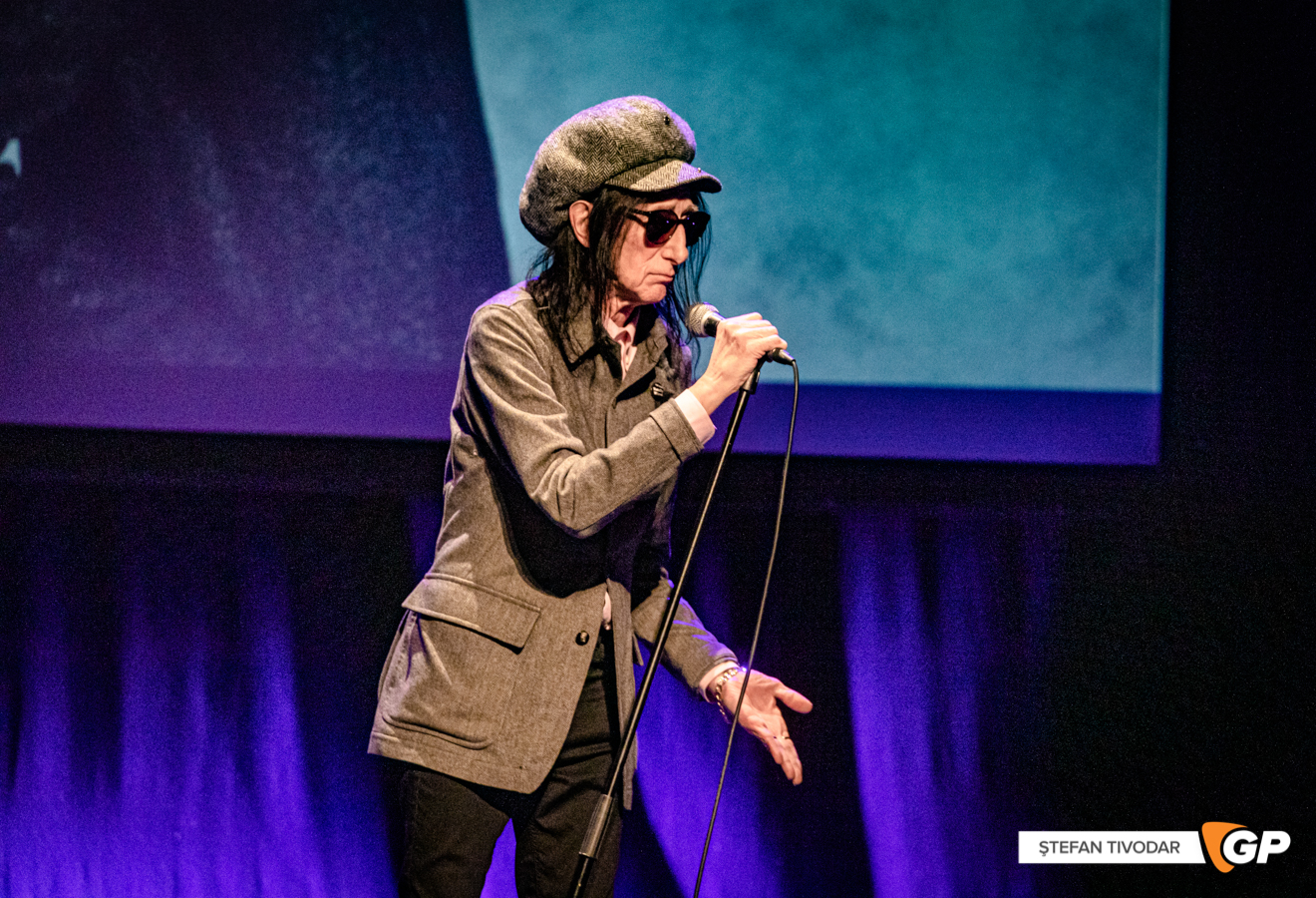 John Cooper Clarke Olympia Theatre 9 May 2022 Tivodar-9861